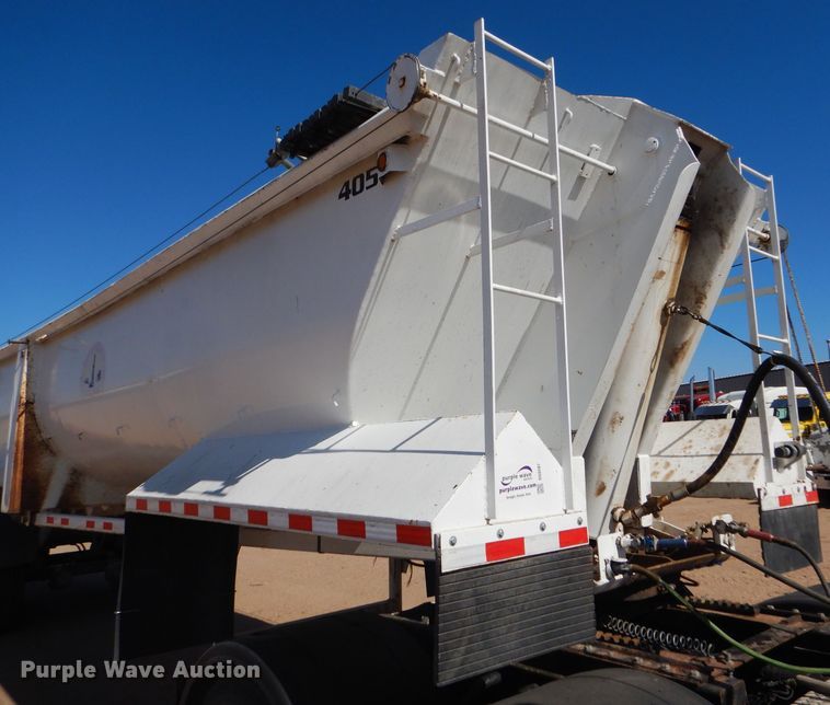 image for item DG0287 1999 Western Construction STR32 end dump trailer