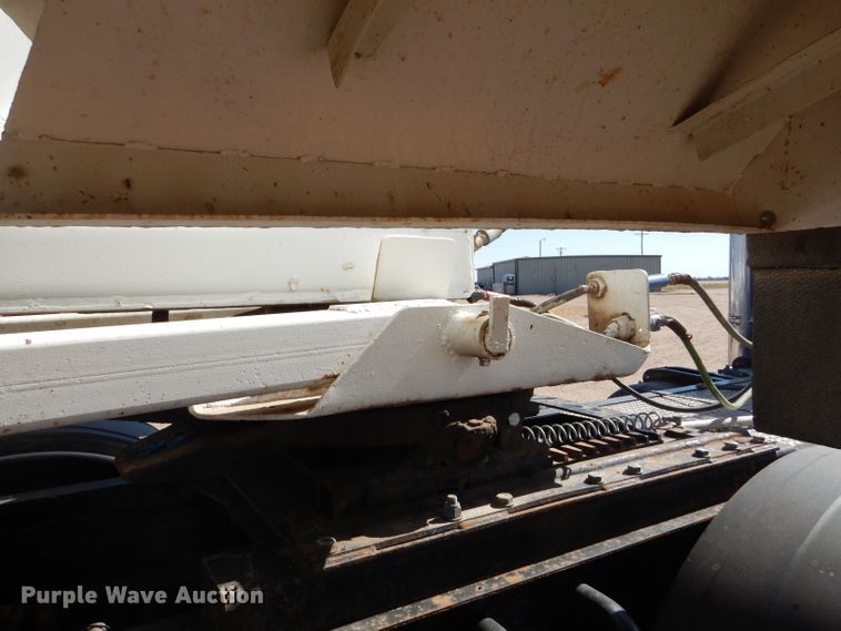 image for item DG0287 1999 Western Construction STR32 end dump trailer