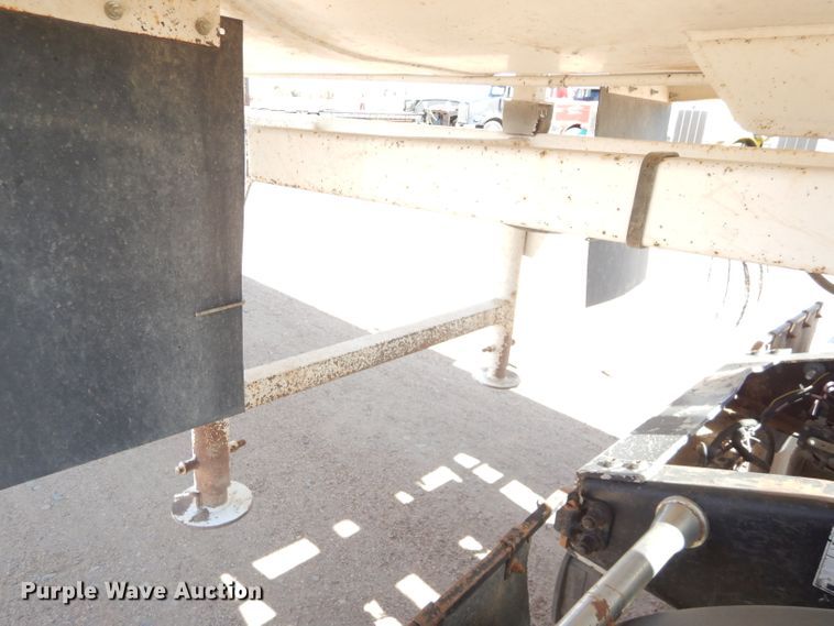 image for item DG0287 1999 Western Construction STR32 end dump trailer