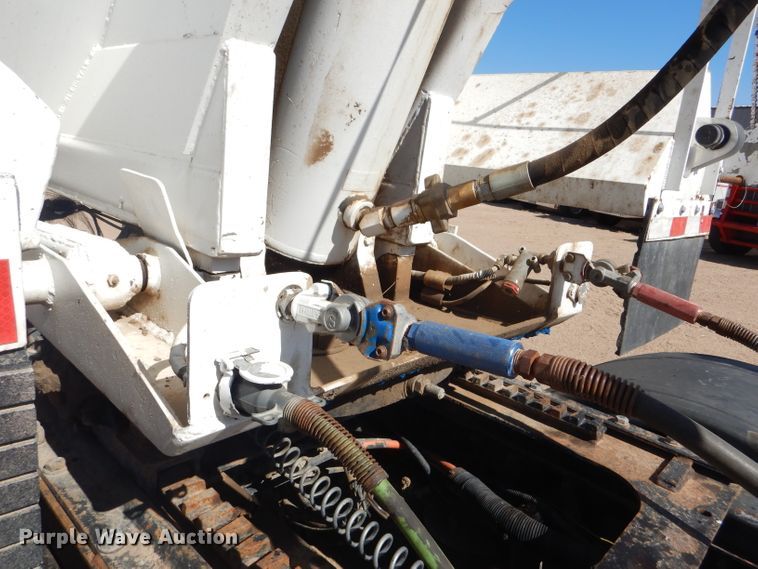 image for item DG0287 1999 Western Construction STR32 end dump trailer