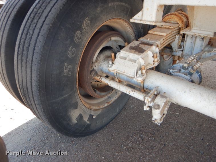 image for item DG0287 1999 Western Construction STR32 end dump trailer