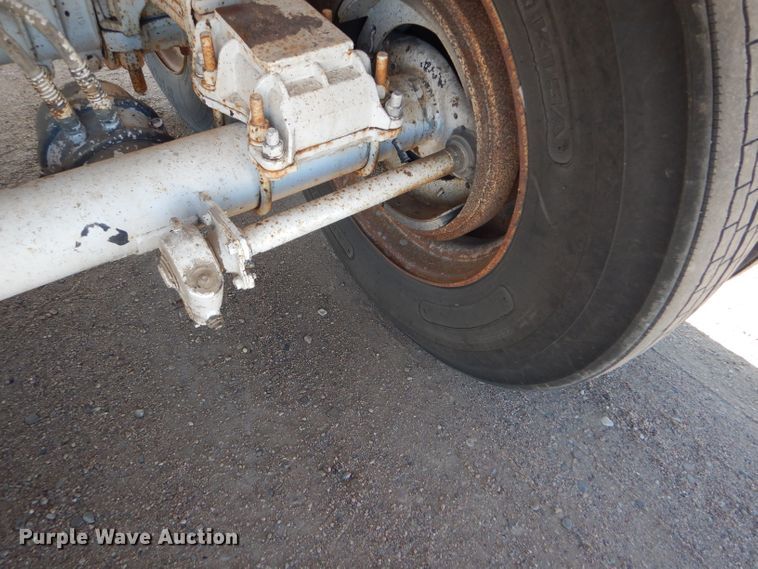 image for item DG0287 1999 Western Construction STR32 end dump trailer