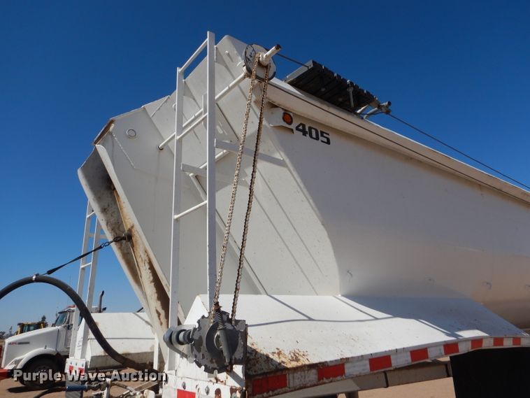 image for item DG0287 1999 Western Construction STR32 end dump trailer