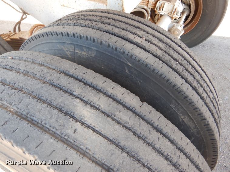 image for item DG0287 1999 Western Construction STR32 end dump trailer