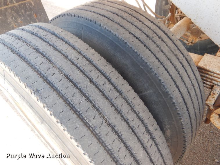 image for item DG0287 1999 Western Construction STR32 end dump trailer