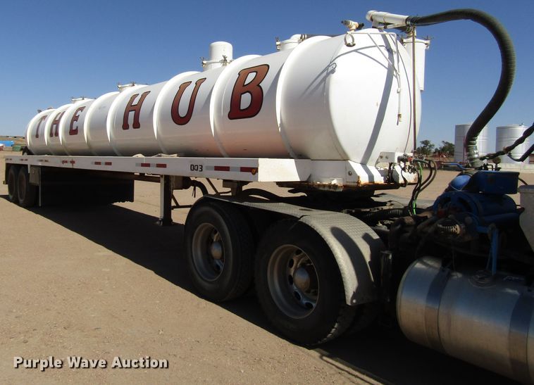 image for item DG0288 2015 KC Trailers KC130 tank trailer
