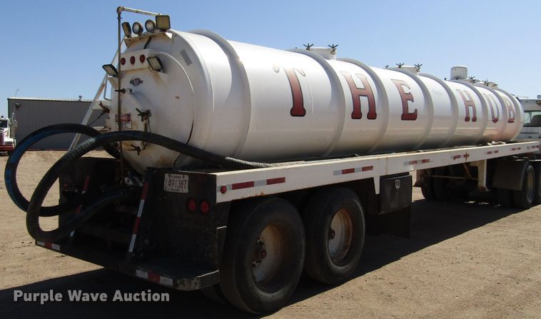 image for item DG0288 2015 KC Trailers KC130 tank trailer