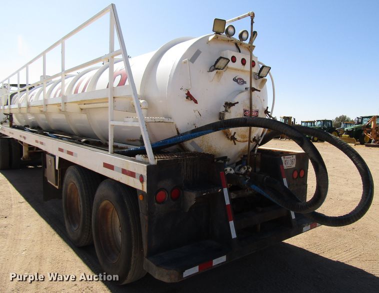 image for item DG0288 2015 KC Trailers KC130 tank trailer