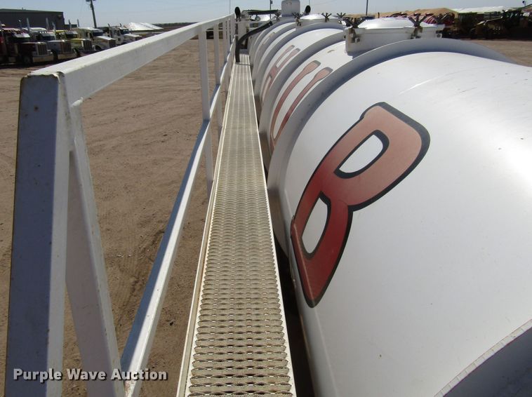 image for item DG0288 2015 KC Trailers KC130 tank trailer