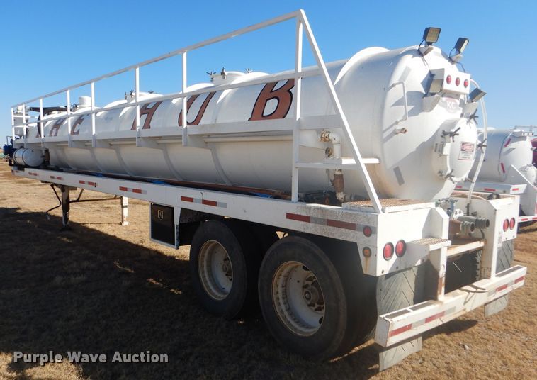 image for item DG0290 2015 KC trailer KC130 vacuum trailer