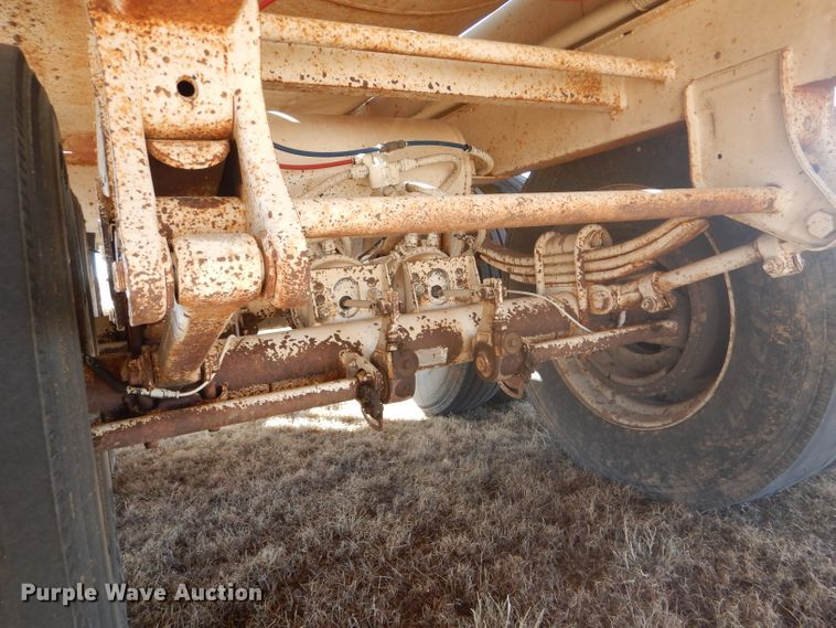 image for item DG0290 2015 KC trailer KC130 vacuum trailer