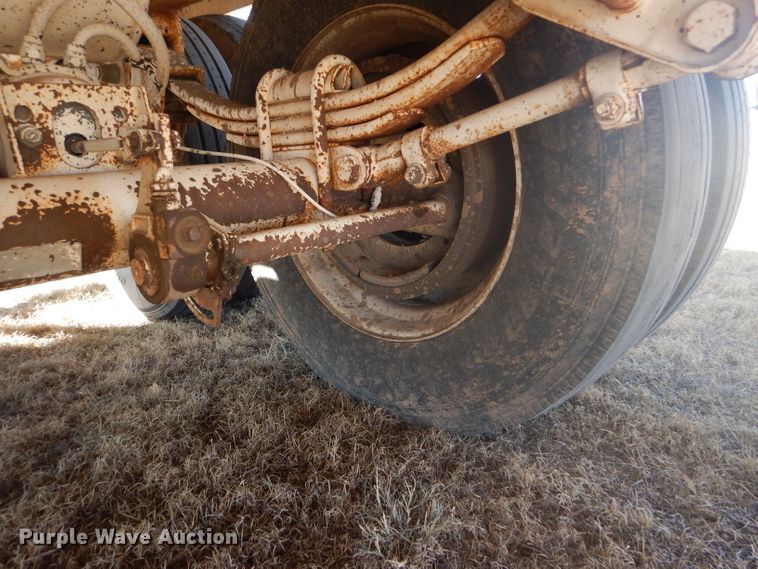 image for item DG0290 2015 KC trailer KC130 vacuum trailer