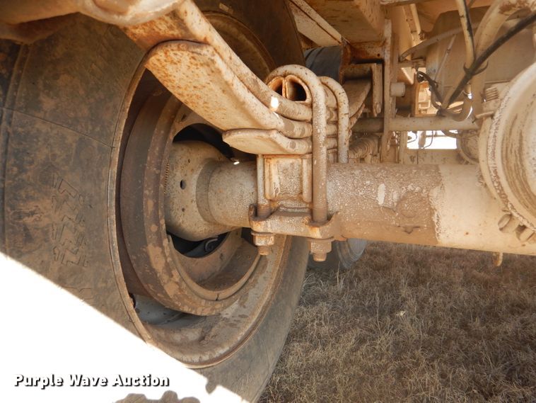 image for item DG0290 2015 KC trailer KC130 vacuum trailer