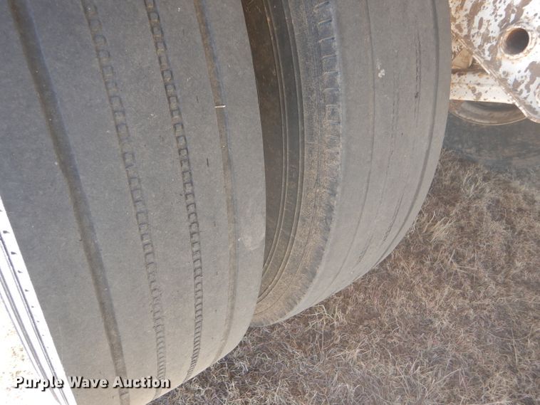 image for item DG0290 2015 KC trailer KC130 vacuum trailer