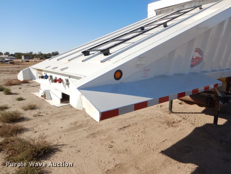 image for item DG0291 2013 CTS BDT-40 bottom dump trailer
