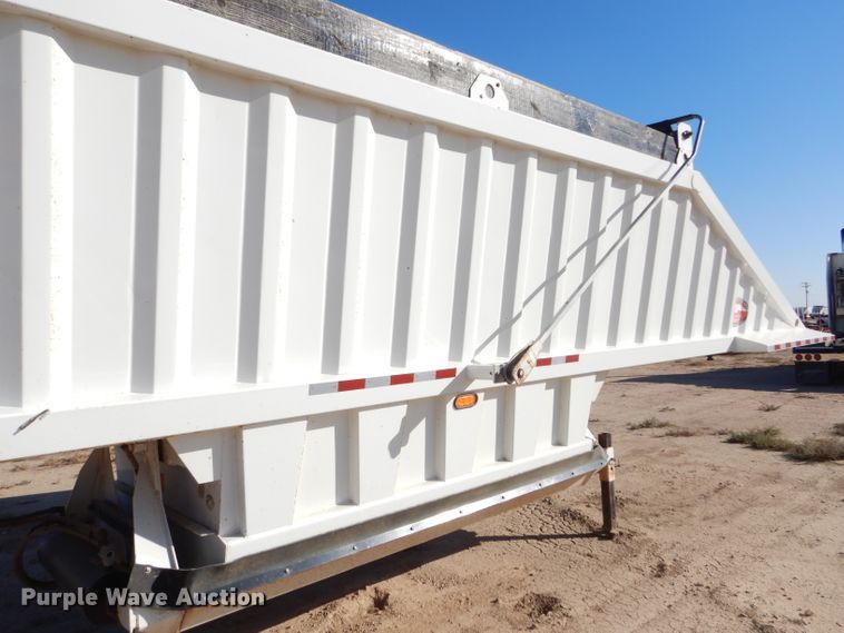 image for item DG0291 2013 CTS BDT-40 bottom dump trailer