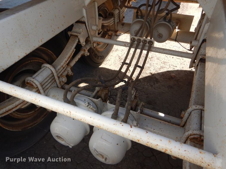 image for item DG0291 2013 CTS BDT-40 bottom dump trailer