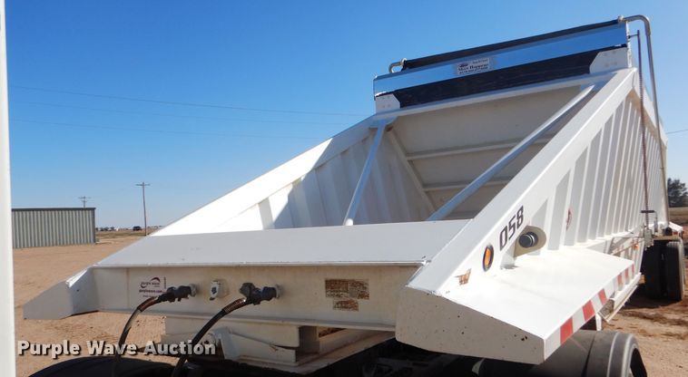 image for item DG0292 2012 CTS BDT-40 bottom dump trailer