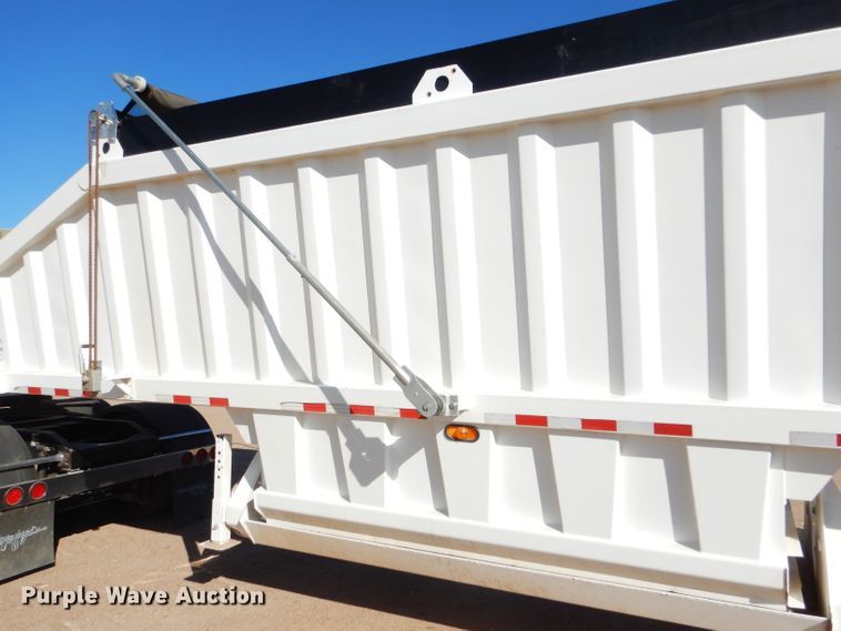 image for item DG0292 2012 CTS BDT-40 bottom dump trailer