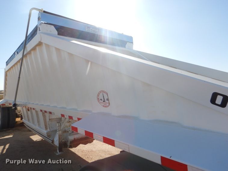 image for item DG0292 2012 CTS BDT-40 bottom dump trailer