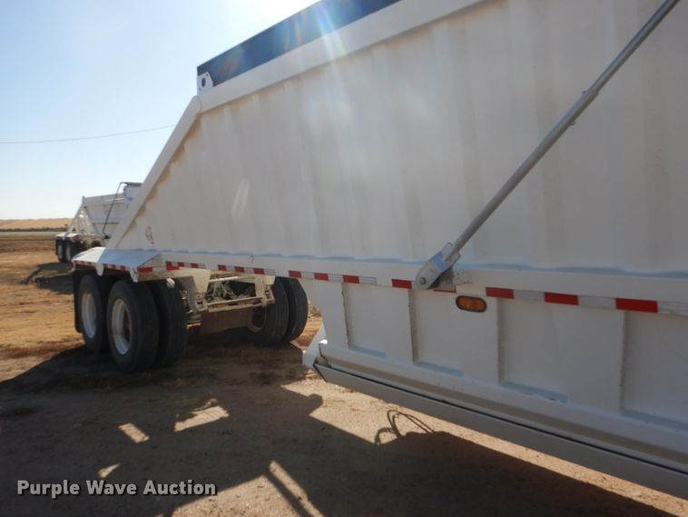 image for item DG0292 2012 CTS BDT-40 bottom dump trailer