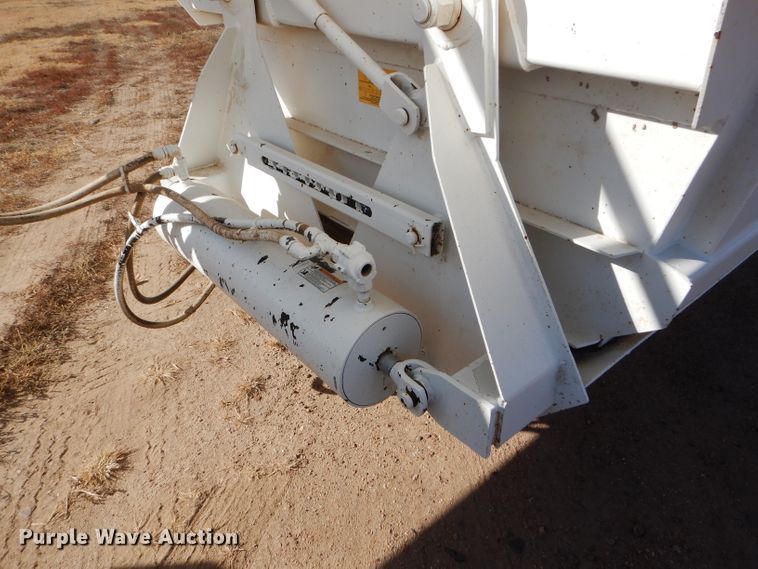 image for item DG0292 2012 CTS BDT-40 bottom dump trailer