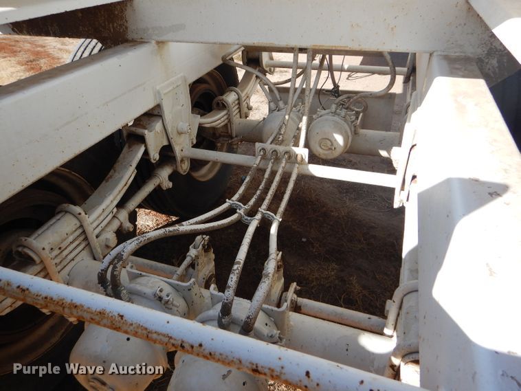 image for item DG0292 2012 CTS BDT-40 bottom dump trailer