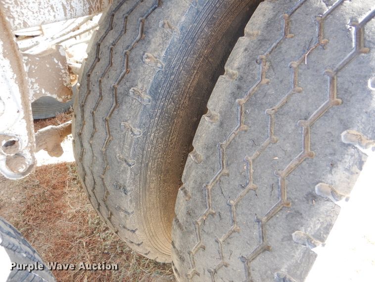 image for item DG0292 2012 CTS BDT-40 bottom dump trailer