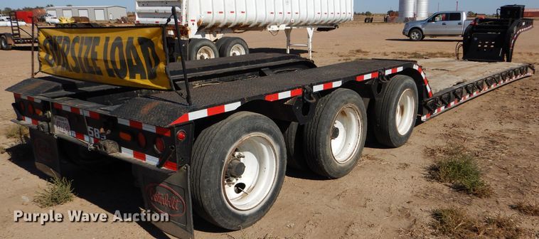 image for item DG0295 2000 Fontaine HRGTT-7-50NGBAW lowboy equipment trailer