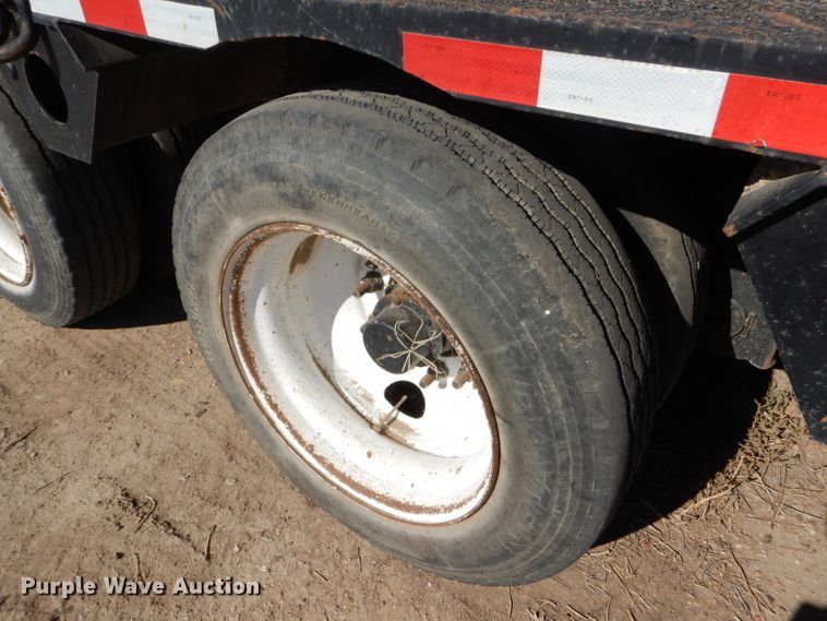 image for item DG0295 2000 Fontaine HRGTT-7-50NGBAW lowboy equipment trailer