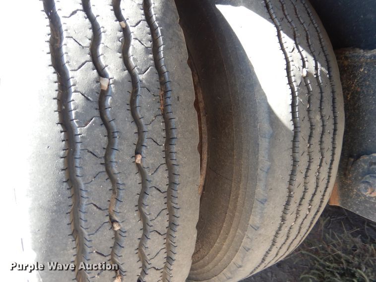 image for item DG0295 2000 Fontaine HRGTT-7-50NGBAW lowboy equipment trailer