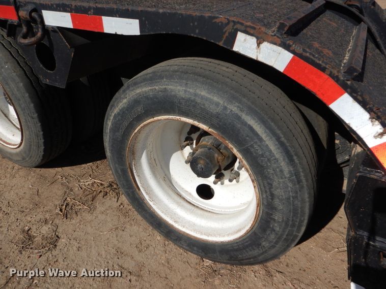 image for item DG0295 2000 Fontaine HRGTT-7-50NGBAW lowboy equipment trailer