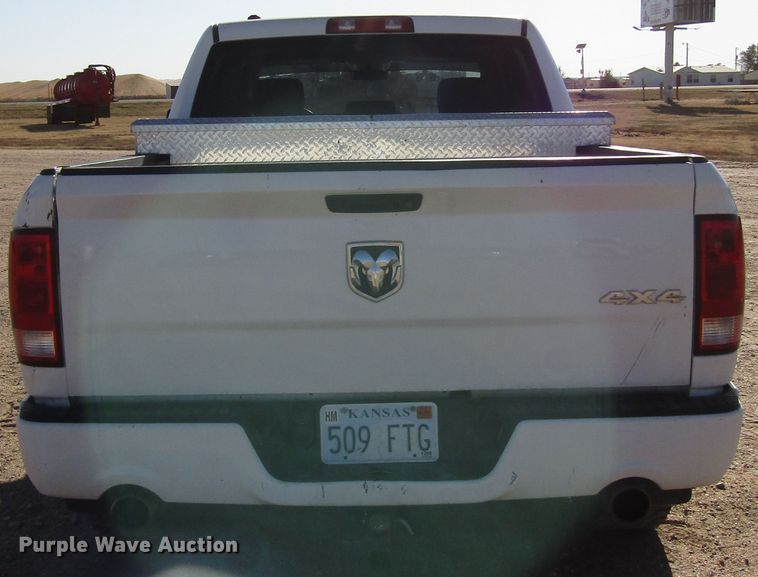 image for item DG0302 2013 Dodge Ram 1500 Crew Cab pickup truck