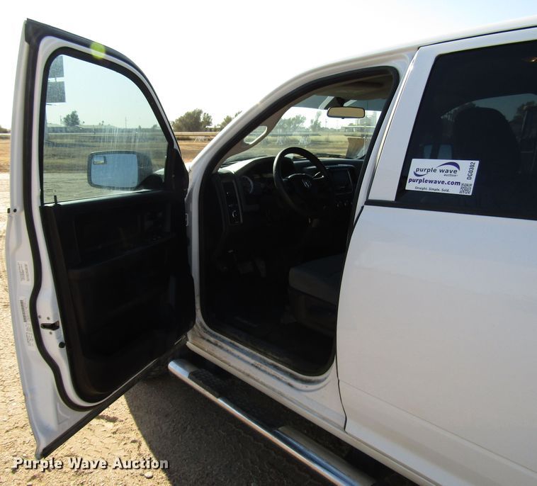 image for item DG0302 2013 Dodge Ram 1500 Crew Cab pickup truck