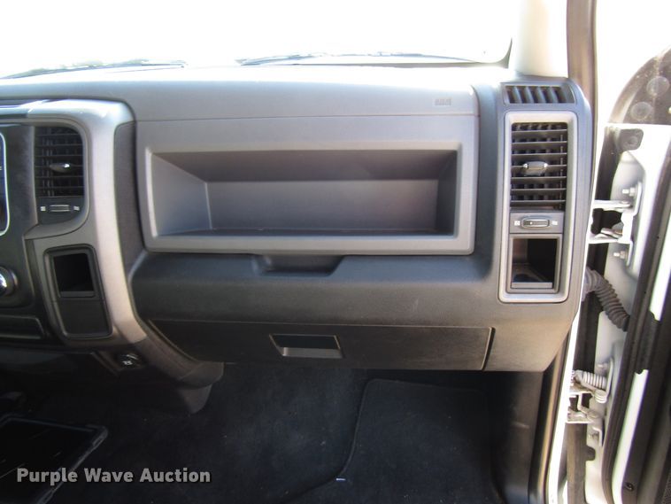 image for item DG0302 2013 Dodge Ram 1500 Crew Cab pickup truck