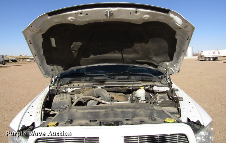 image for item DG0302 2013 Dodge Ram 1500 Crew Cab pickup truck