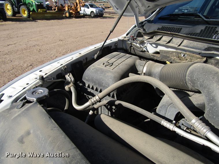 image for item DG0302 2013 Dodge Ram 1500 Crew Cab pickup truck