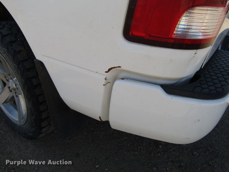 image for item DG0302 2013 Dodge Ram 1500 Crew Cab pickup truck