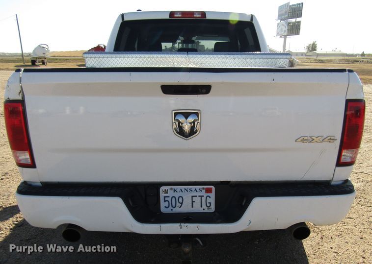 image for item DG0302 2013 Dodge Ram 1500 Crew Cab pickup truck