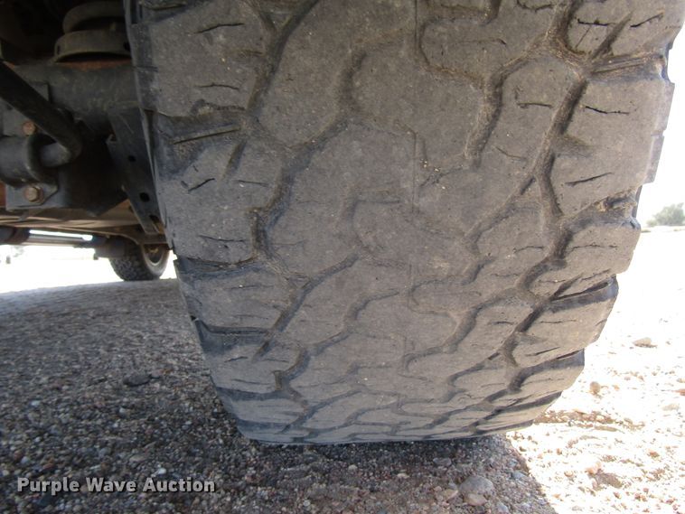 image for item DG0302 2013 Dodge Ram 1500 Crew Cab pickup truck