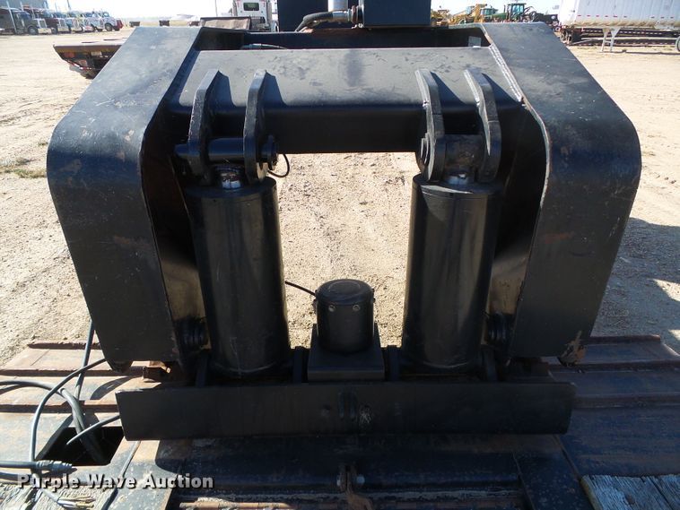 image for item DG0304 2014 Kaufman FR50DT-25K-43 lowboy equipment trailer