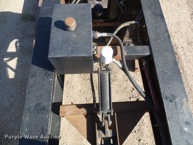 image for item DG0304 2014 Kaufman FR50DT-25K-43 lowboy equipment trailer