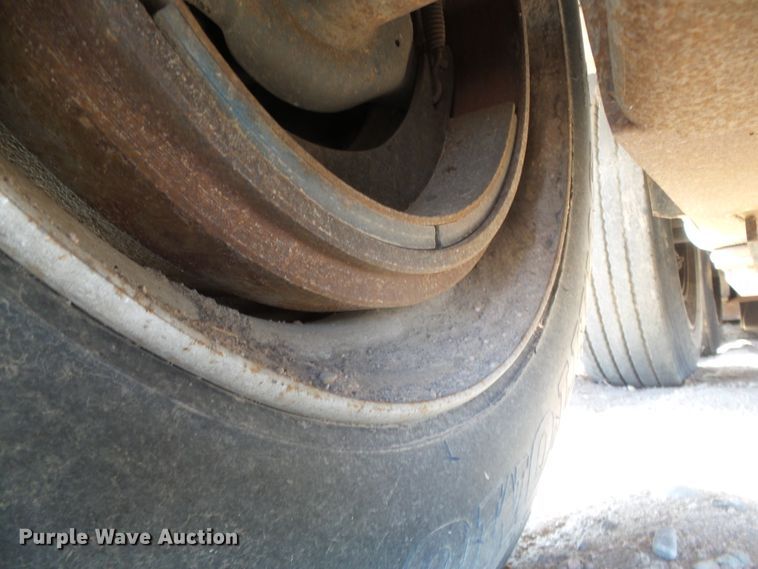 image for item DG0304 2014 Kaufman FR50DT-25K-43 lowboy equipment trailer