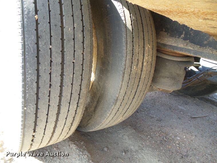 image for item DG0304 2014 Kaufman FR50DT-25K-43 lowboy equipment trailer