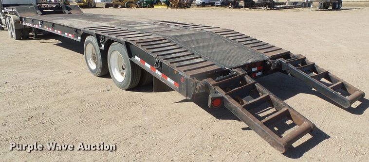 image for item DG0308 2001 Fontaine FLT735 drop deck equipment trailer