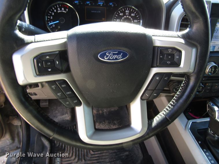 image for item DG0311 2017 Ford F150 SuperCrew pickup truck