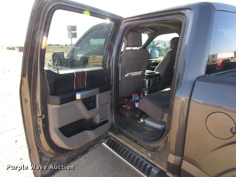 image for item DG0311 2017 Ford F150 SuperCrew pickup truck