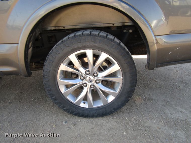 image for item DG0311 2017 Ford F150 SuperCrew pickup truck