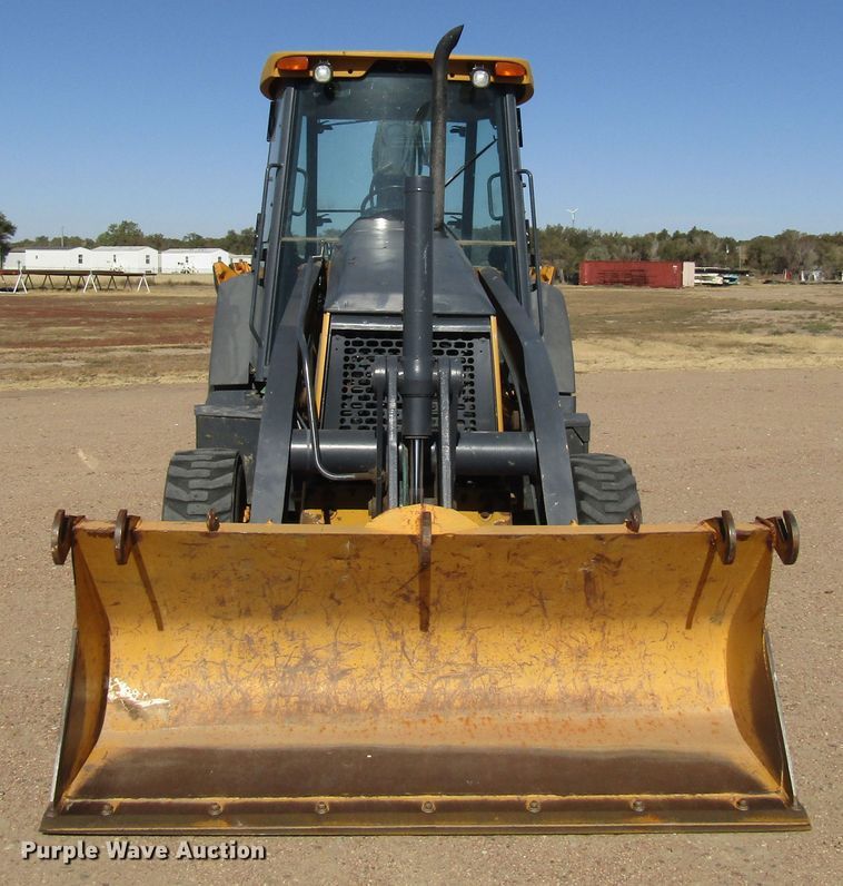image for item DG0315 2010 John Deere 310J backhoe
