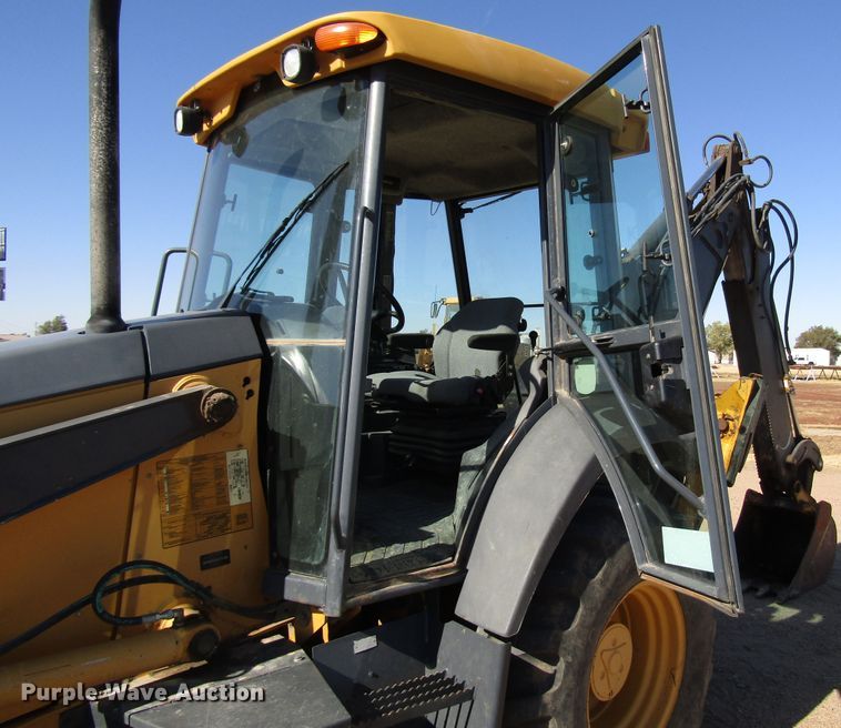 image for item DG0315 2010 John Deere 310J backhoe